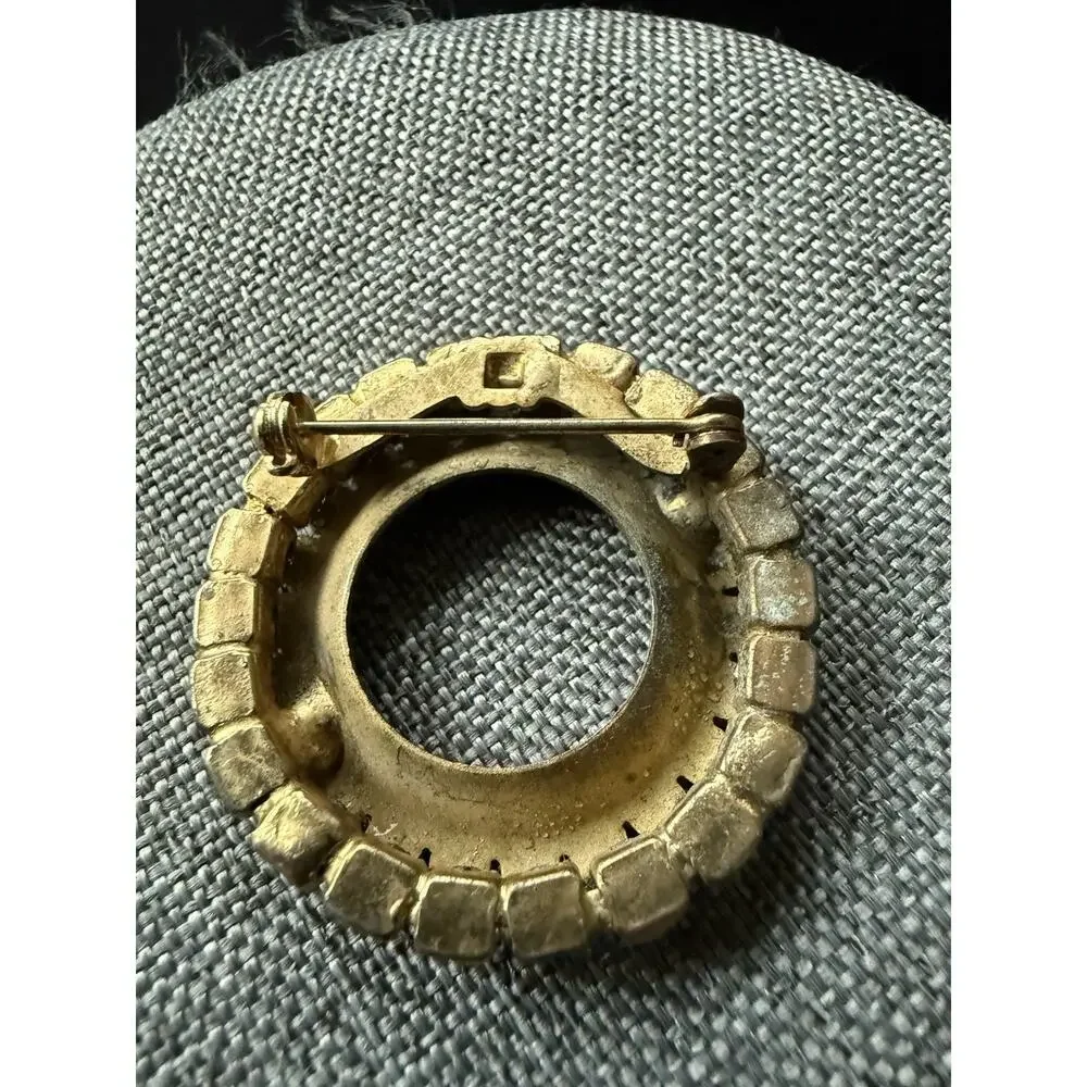 Vintage Sun Ring Brooch AB Gold Tone Wreath Scarf Lapel Pin Career Cocktail